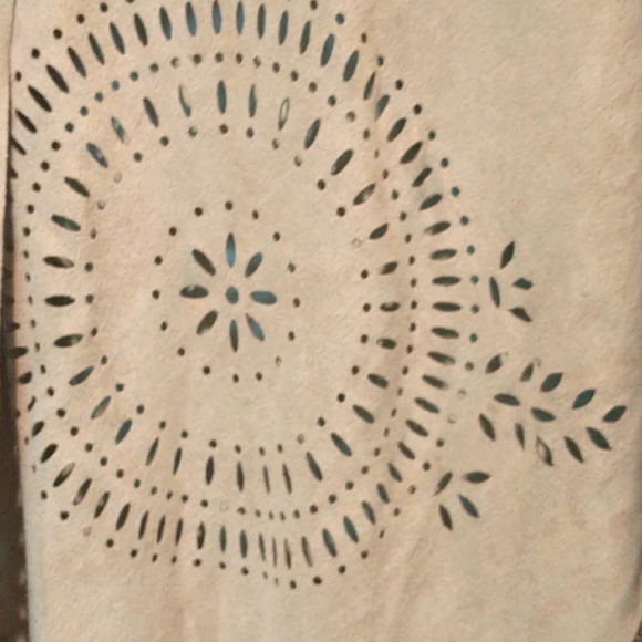 Suede ,fringe, cut out, wrap - Picture 2 of 4